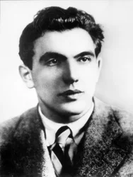 Julius Fucik (23 feb. 1903 - 8 sept. 1943), progressieve journalist, redacteur van de communistische krant Rude Pravo